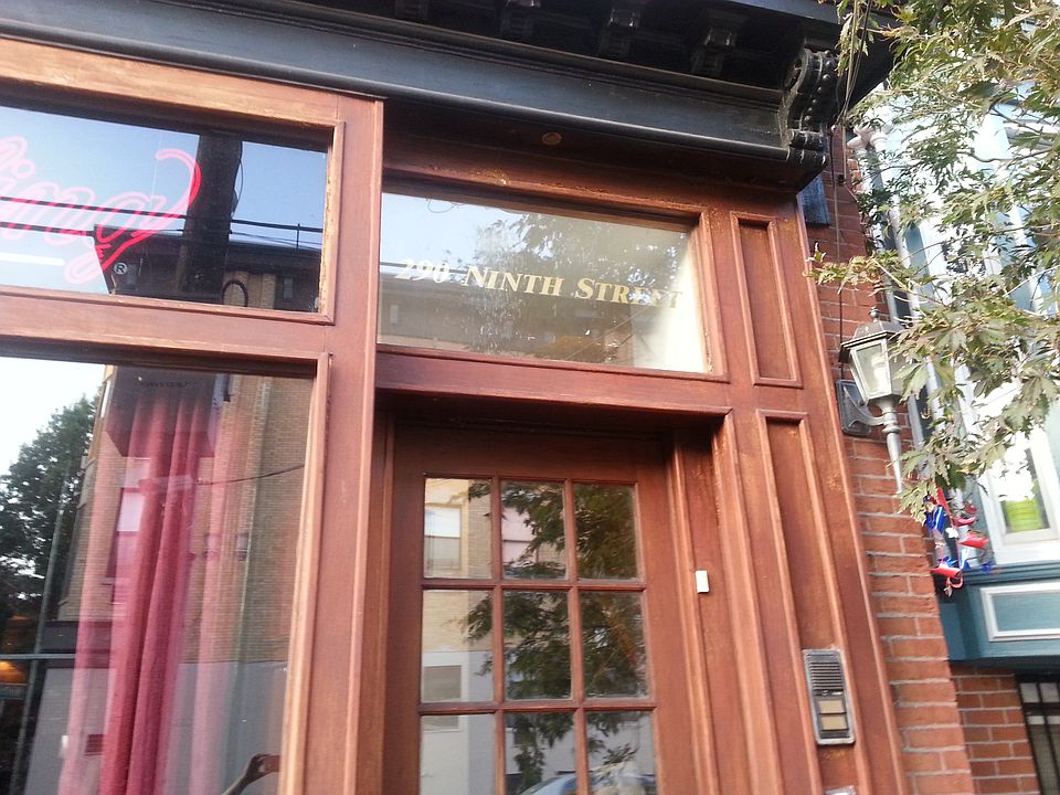 290 9th Street