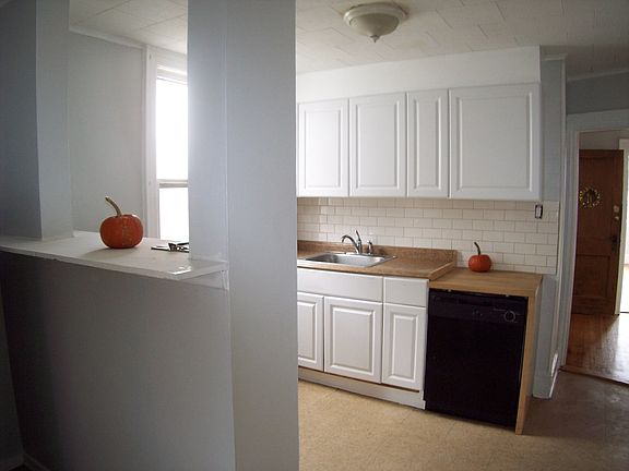 kitchen pass-through