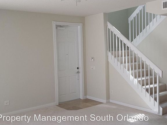 4th image of 8427 Leatherleaf Ln