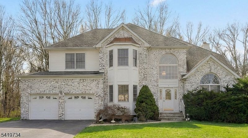 1st image of 6 Breanne Ct