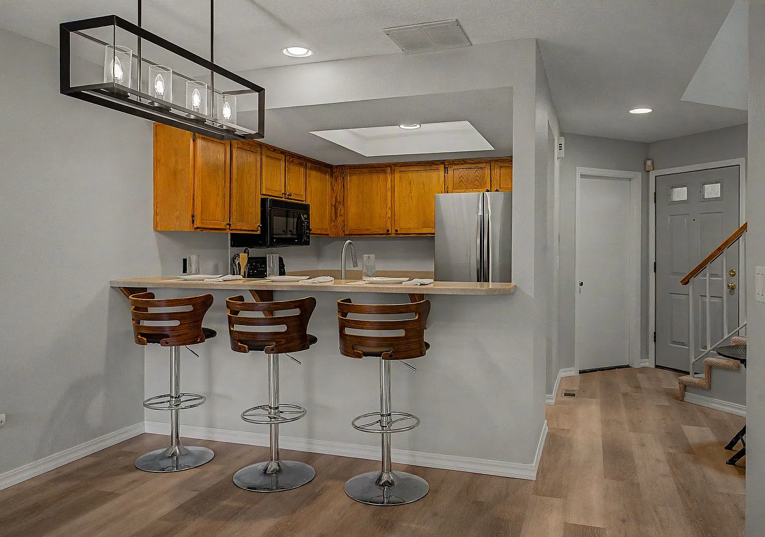 Updated townhome with all the amenities! — Photo 4