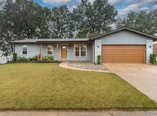 2692 Queen Bee Ln, Saint Louis, MO