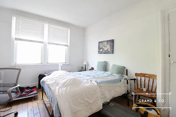 Rented by Grand & Co. | media 6