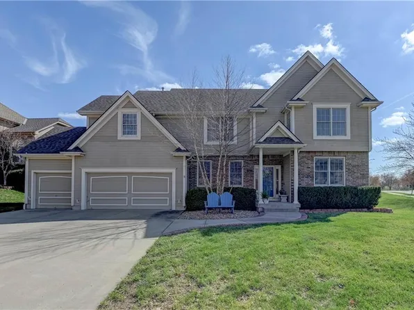 9001 N Hunter Ave, Kansas City, MO 64157