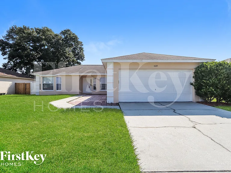 8189 Oakhurst Blvd — Photo 1