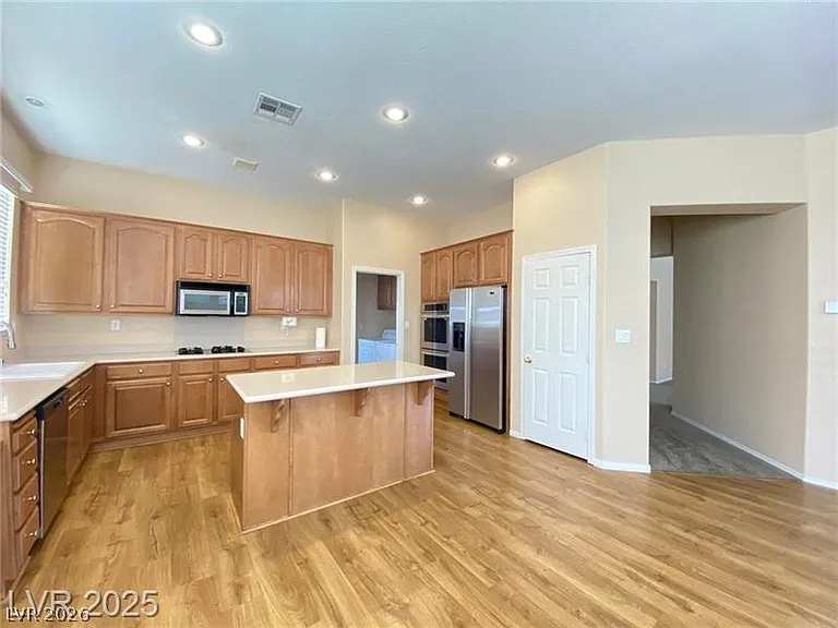 797 Tiffany Bend Ct — Photo 10