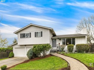 27 NW Orchard Pl, Gresham, OR
