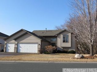 204 Pendryn Hill Curv, Woodbury, MN 55125