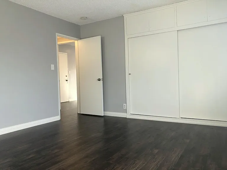 420 N Marguerita Ave #C — Photo 11