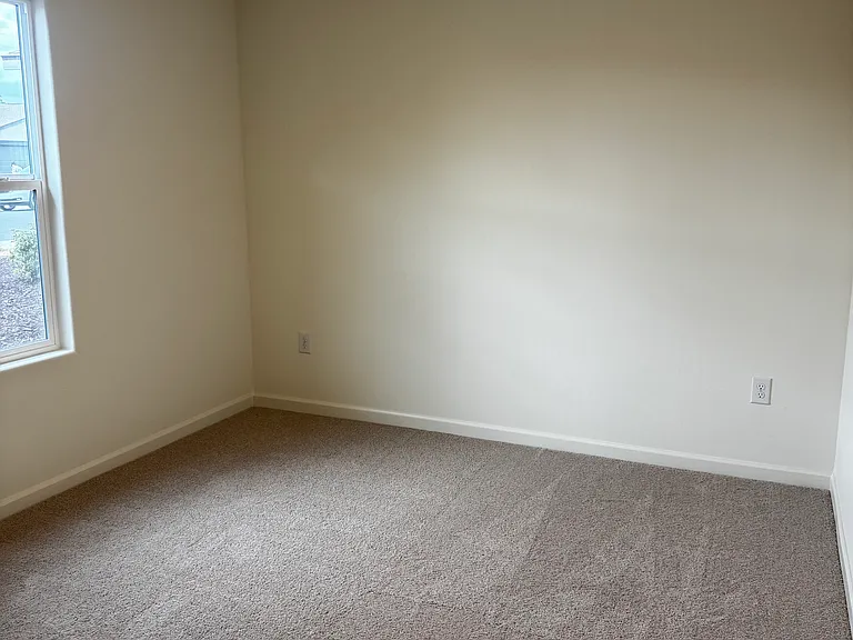 8215 Tydeman Dr — Photo 14