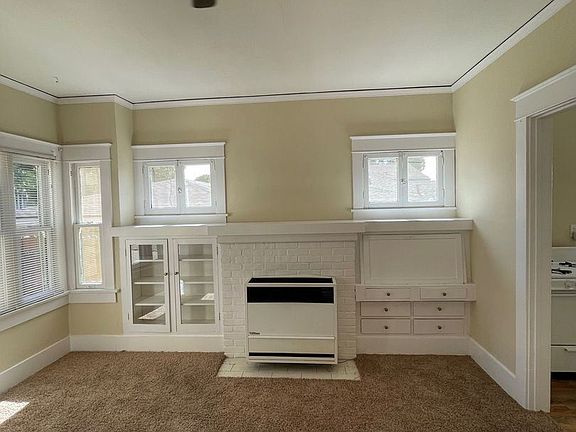 3rd image of 6331 Painter Ave APT E