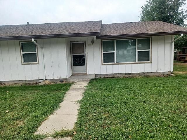 1st image of 1113 E 2nd St #1113