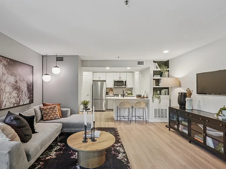 The Magwood — Photo 1