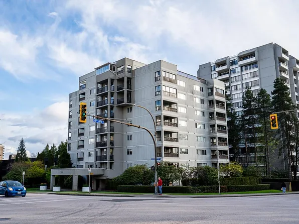 550 8th St #504, New Westminster, BC V3M 3R9