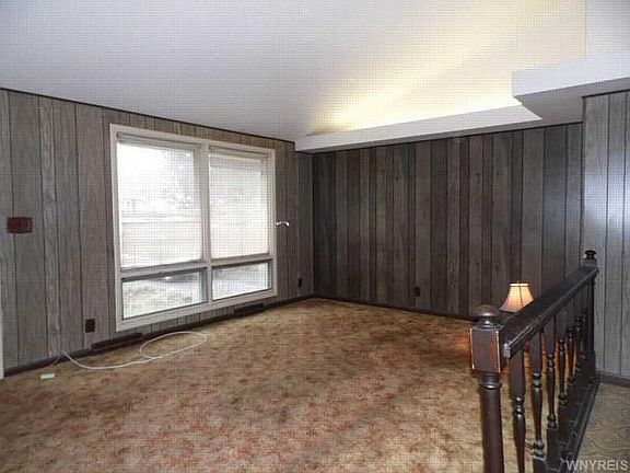 4th image of 41 Ashley Dr