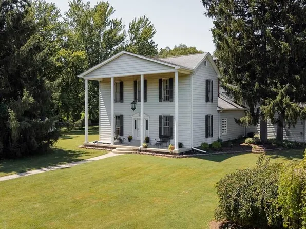 207 Pearl St, Spiceland, IN 47385