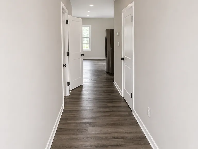 25 Dow St — Photo 17