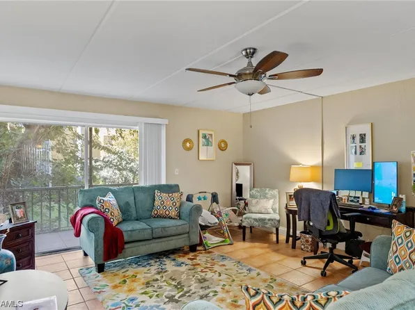 2366 E Mall Dr APT 207, Fort Myers, FL 33901