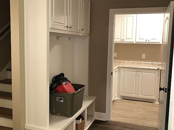 Mud room/Lockers