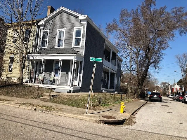 316 E 15th St #2 photo 1