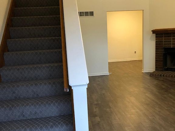 3rd image of 13813 S Shannan St