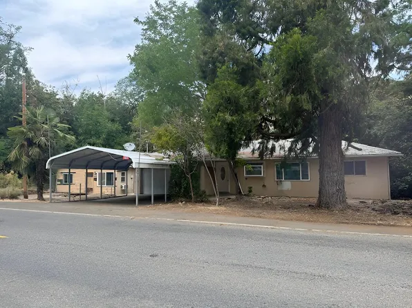 496-504 Rogue River Hwy, Gold Hill, OR 97525