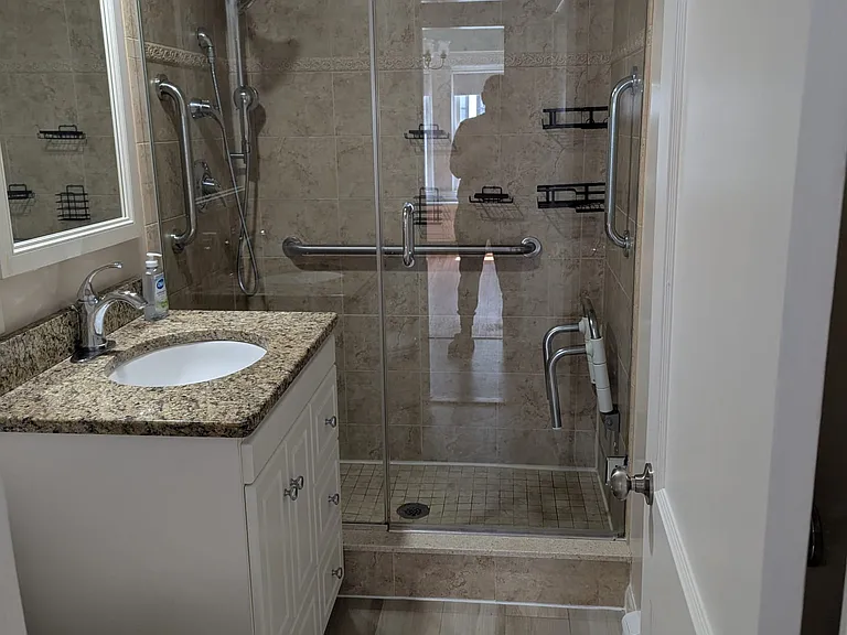 51 Dale Ave — Photo 33