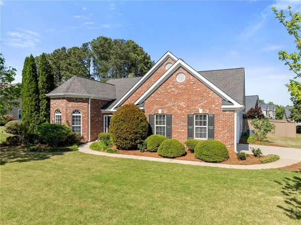 1718 Sapling Ct, Lawrenceville, GA 30043
