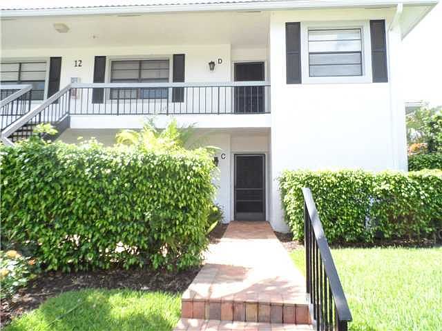 1st image of 12 E Stratford Drive #12c