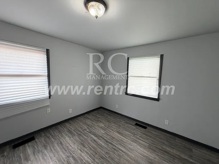 630 South St — Photo 6