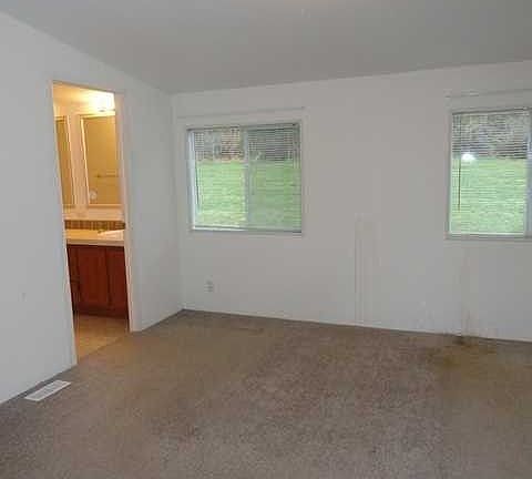 3rd image of 2068 Firwood Ln