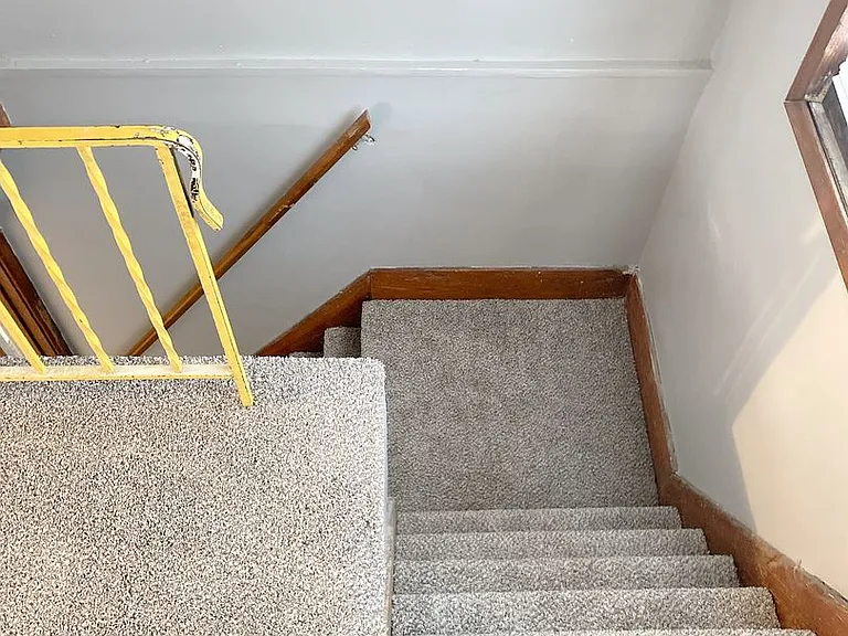 2436 Laurel Ave — Photo 24