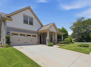 2 Ravencrest Ct, Simpsonville, SC 29680