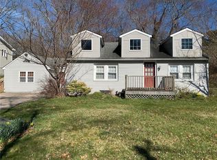 59 Meadowrue Trl, Saunderstown, RI 02874