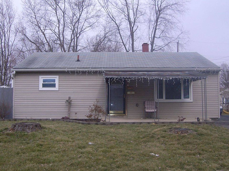 1st image of 382 Middle Dr