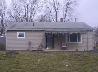 382 Middle Dr, West Jefferson, OH 43162