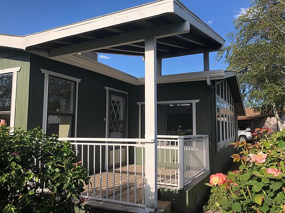 Front porch 