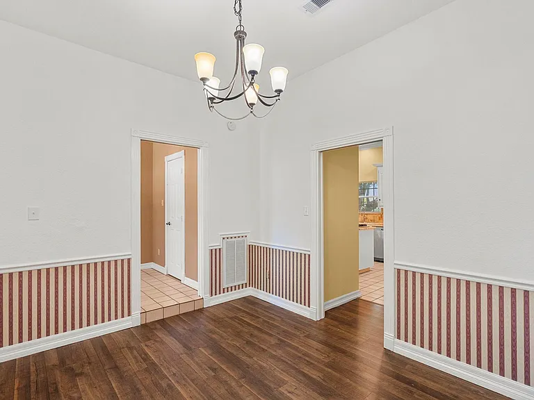 616 Westwood Cir — Photo 20