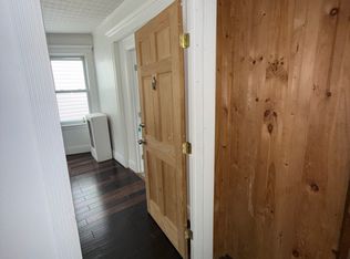 176 N 16th St #201, East Orange, NJ 07017