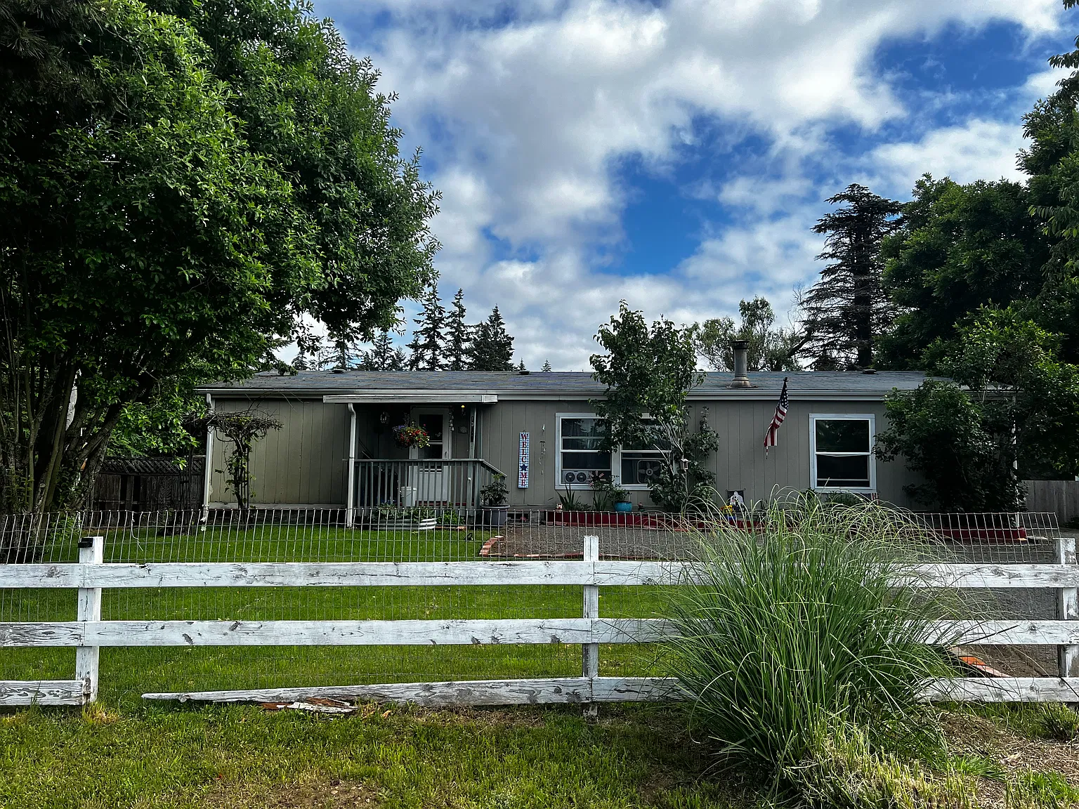 3 bed, 1612 sqft, $2,300 — Photo 4