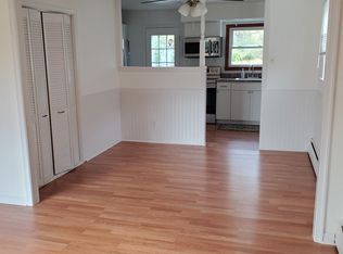 909 Bradley Dr, Wilmington, DE 19808