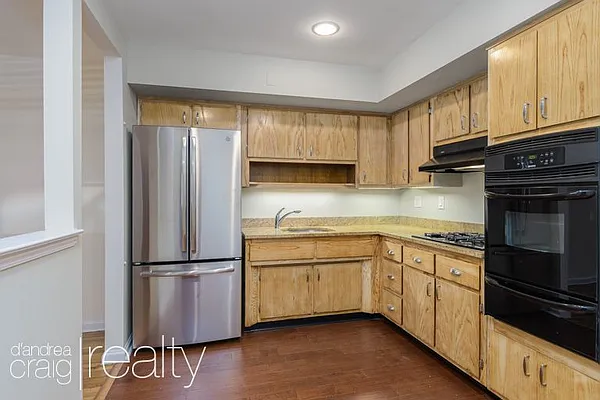 Rented by D'Andrea Craig Realty | media 11