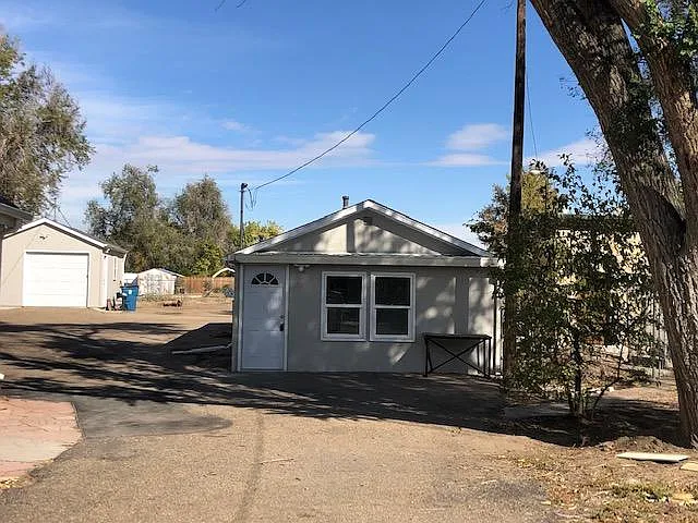 6553 E 66th Pl