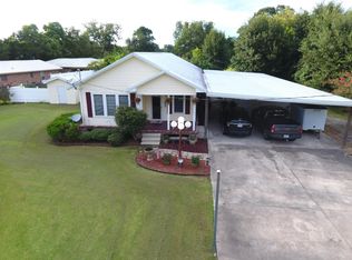 221 E Bagstill St, Arnaudville, LA 70512