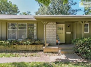 11911 W 64th St, Shawnee, KS 66216