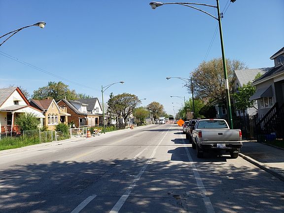5th image of 6453 S Damen Ave