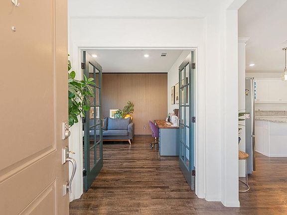 3rd image of 67413 Rio Naches Rd