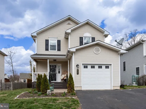 637 Upland St, Pottstown, PA 19464