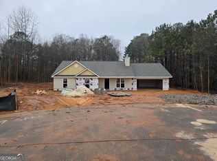 228 Hummingbird Ln #9, Statham, GA 30666