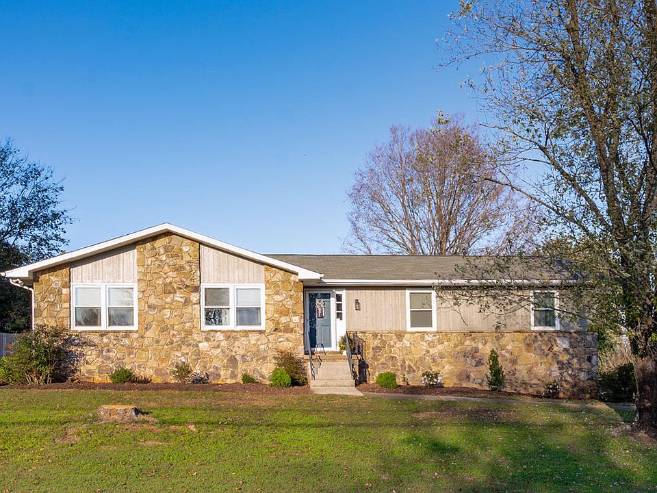 1st image of 5928 Clearbrook Dr